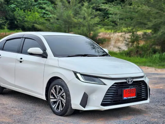 For rent Toyota Yaris