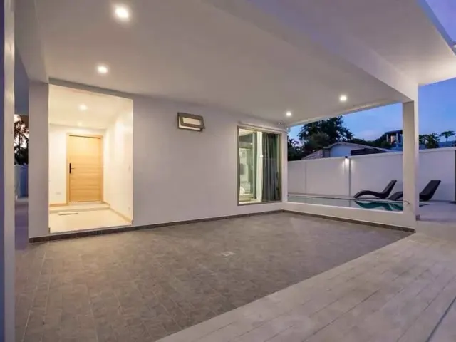 For rent 3 bedroom villa in OunKamon Pool Villa Rawai