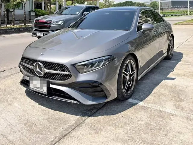 For rent Mercedes-Benz A200