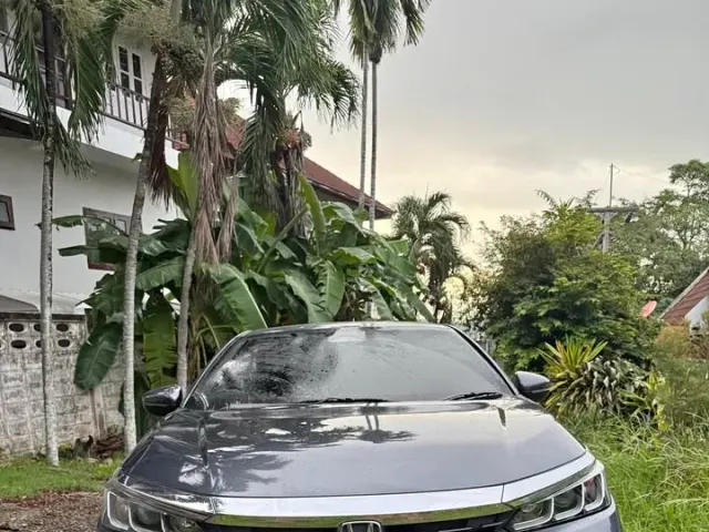 For rent Honda City Turbo 2026
