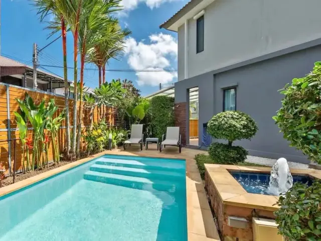 For rent 3-bedroom townhouse in Kathu