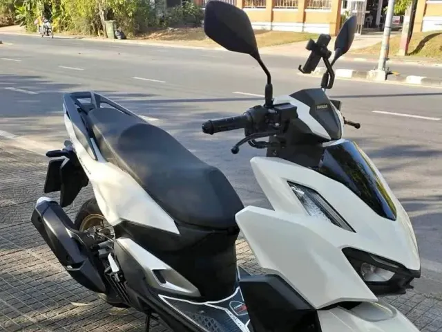 For rent Honda Click 160