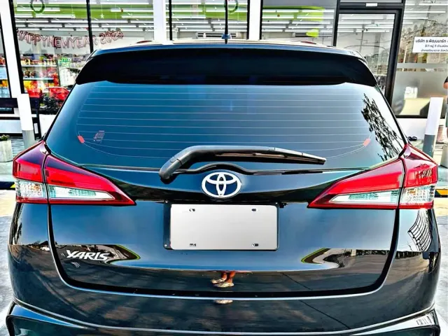 Toyota Yaris 2020 for rent