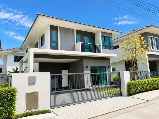 For rent 4-bedroom villa in Supalai Lake Ville