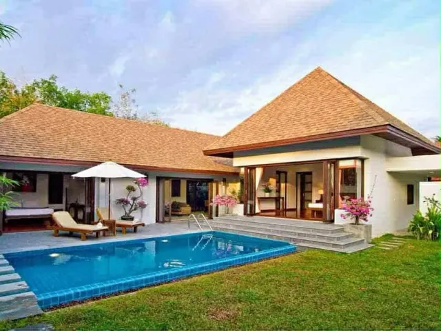 Selling 2-bedroom villa in Rawai