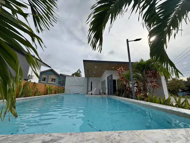 For rent 2-bedroom house in Pa Khlok