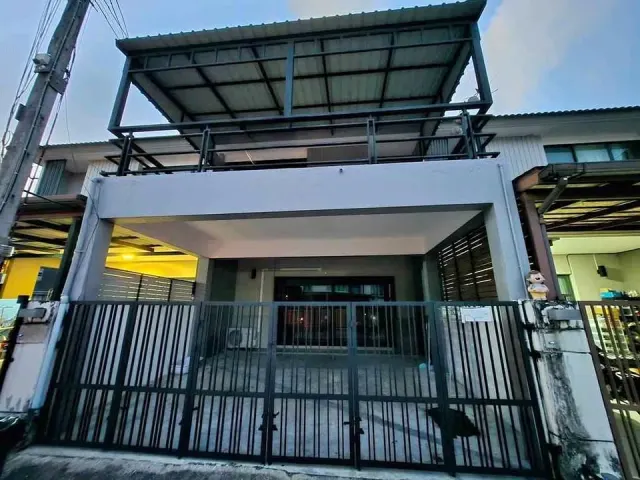 3 Bedroom Townhouse for Rent in Kathu