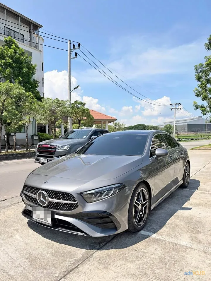 For rent Mercedes-Benz A200