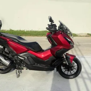 Selling Honda ADV 350 2022