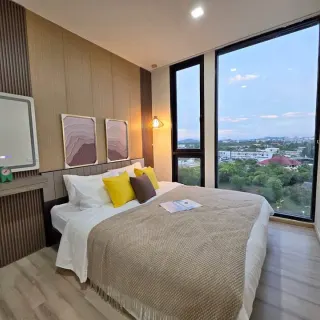 For Sale: 1 Bedroom Condo in The Base Uptown