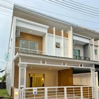 3 Bedroom Townhouse for sale in Habitown Koh Kaew