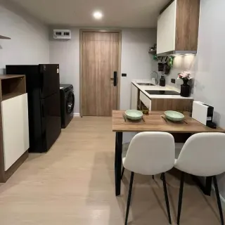 Space Cherngtalay Condo 一居室，4楼