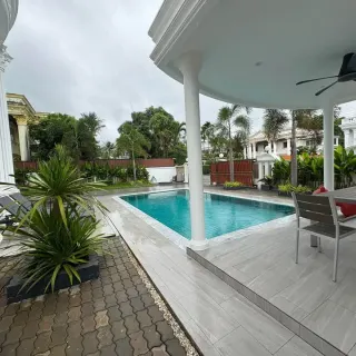 For rent 3-bedroom villa in Mu Ban Kharuehat Thani