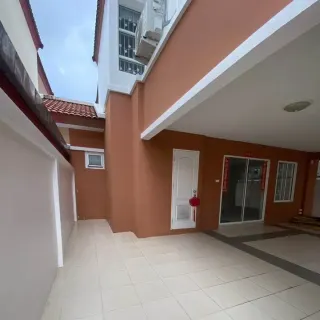 Townhouse for sale 3 bedrooms in Kathu