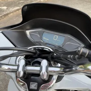 Selling Honda PCX 160