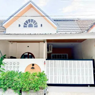 For rent 2-bedroom townhouse in Kathu