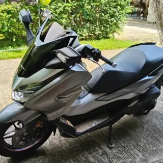Rent Honda Forza 300cc