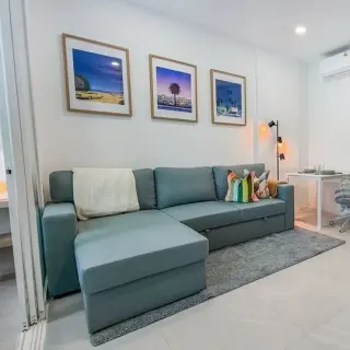 Selling 1-bedroom apartment in The Base Downtown Condominium