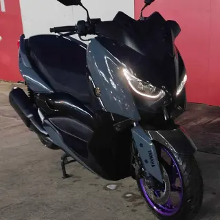 Selling Yamaha XMAX 300 2017