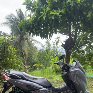 Продаю Yamaha NMAX 2023