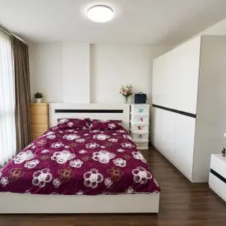 1 Bedroom Condo for Sale in The wide condo