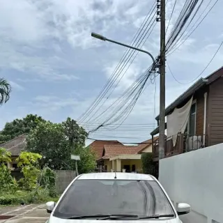 Selling Ford Focus 2011
