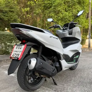 Selling Honda PCX 160
