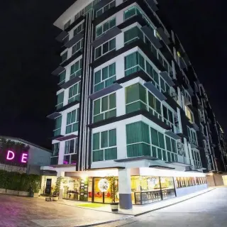 1 Bedroom Condo for Sale in The wide condo