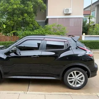 Selling Nissan Juke 2015