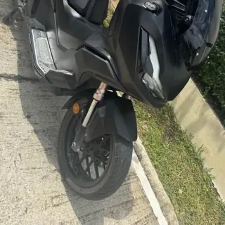 Selling Honda ADV350 2022