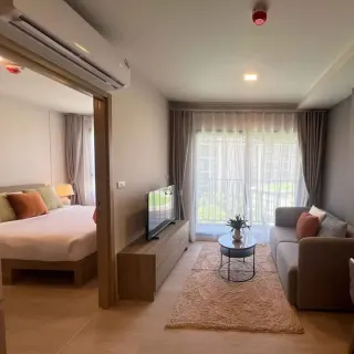 Selling 1-bedroom condominium in The BASE Cherngtalay