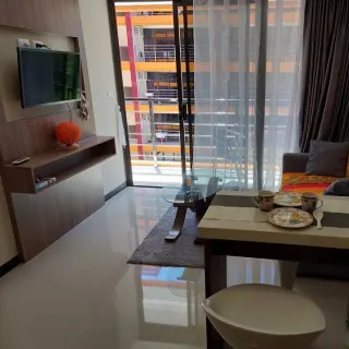 1-bedroom apartment in Nai Harn Condominium