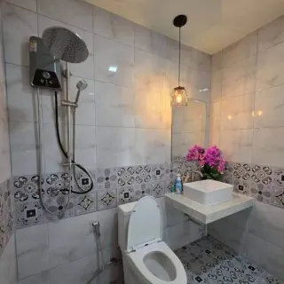 2 Bedroom Townhouse for Rent in Chalong