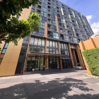 For Rent 1 Bedroom Condo at The Base Height