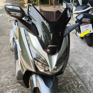 Rent Honda Forza 300cc