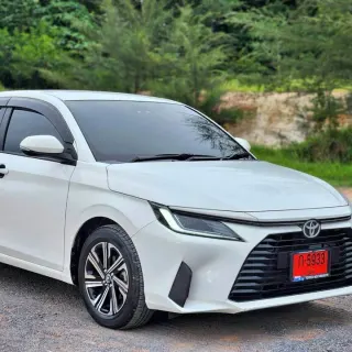 For rent Toyota Yaris