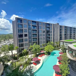 Selling 1-bedroom condominium in The BASE Cherngtalay