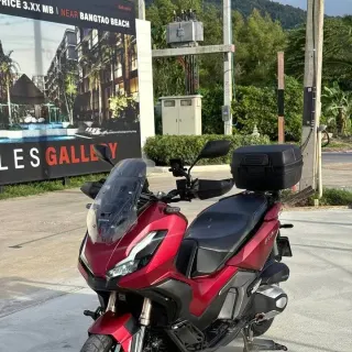 Selling Honda ADV 350 2022