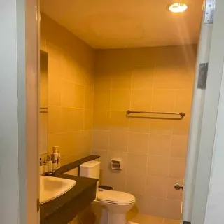 Selling 2-bedroom apartment in The Clover condo