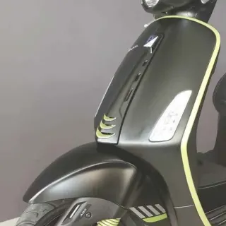 Selling Vespa Sprint Tech 2025