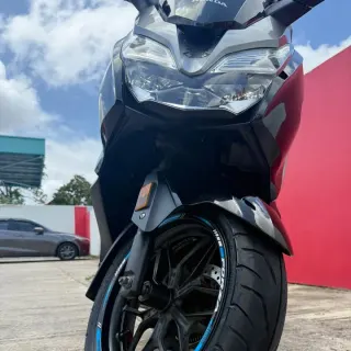 Selling Honda Forza 2018