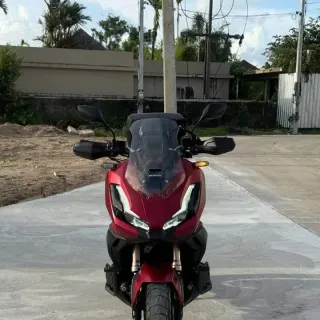 Selling Honda ADV 350 2022