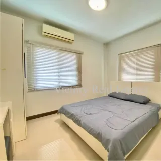 For rent 3-bedroom townhouse in Kathu