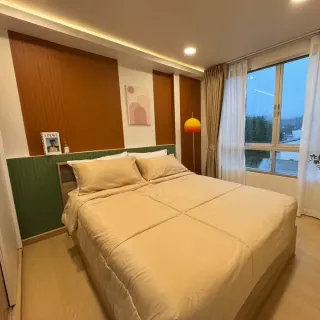 For Eale 1 bedroom apartment in The Clover condo