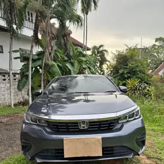 For rent Honda City Turbo 2026