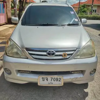 Selling Toyota Avanza 2007