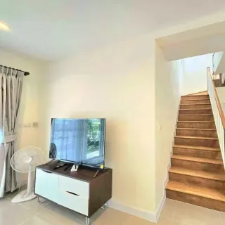For rent 3-bedroom house in Kathu