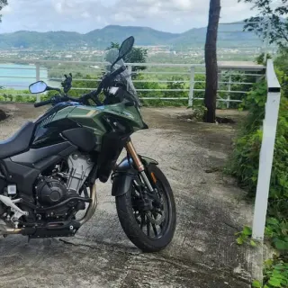 Selling Honda CB500X 2022