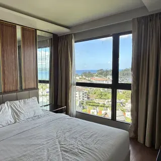 Selling 2-bedroom apartment in Mida Grande Resort Phuket