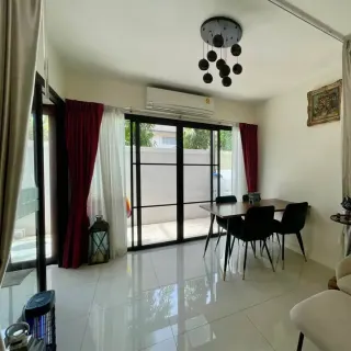 For Sale: 3 Bedroom Townhouse in Laguna Park 1